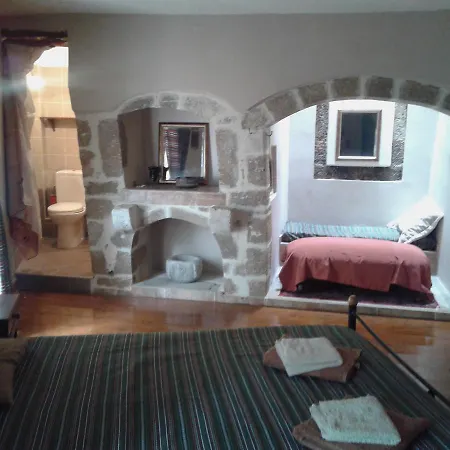 Venetian Guest's House 2*