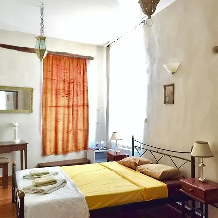Venetian Guest's House 2*
